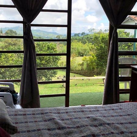 Finca Santa Martha Villa Санта Роса де Кабал Екстериор снимка